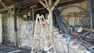 לקראת הילולת רבי שמעון בר יוחאי זיע"א החלו בהכנסת אורחים רשב"י מירון להערך ולשפץ את כניסת המבנה למען כל העולים לרגל יום ההילולא ולרווחת המתפללים במקום.